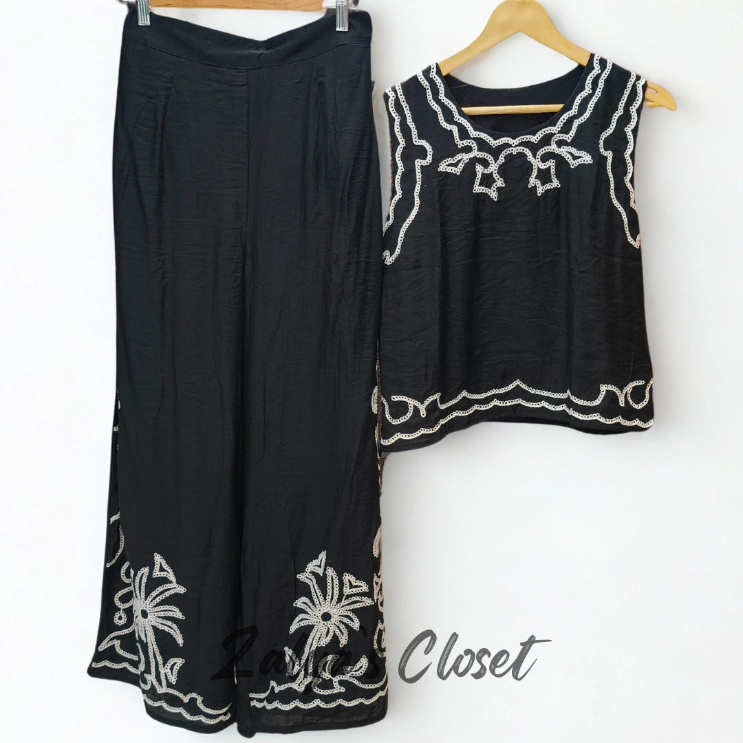 Embroidered Co-ord Set - Black image