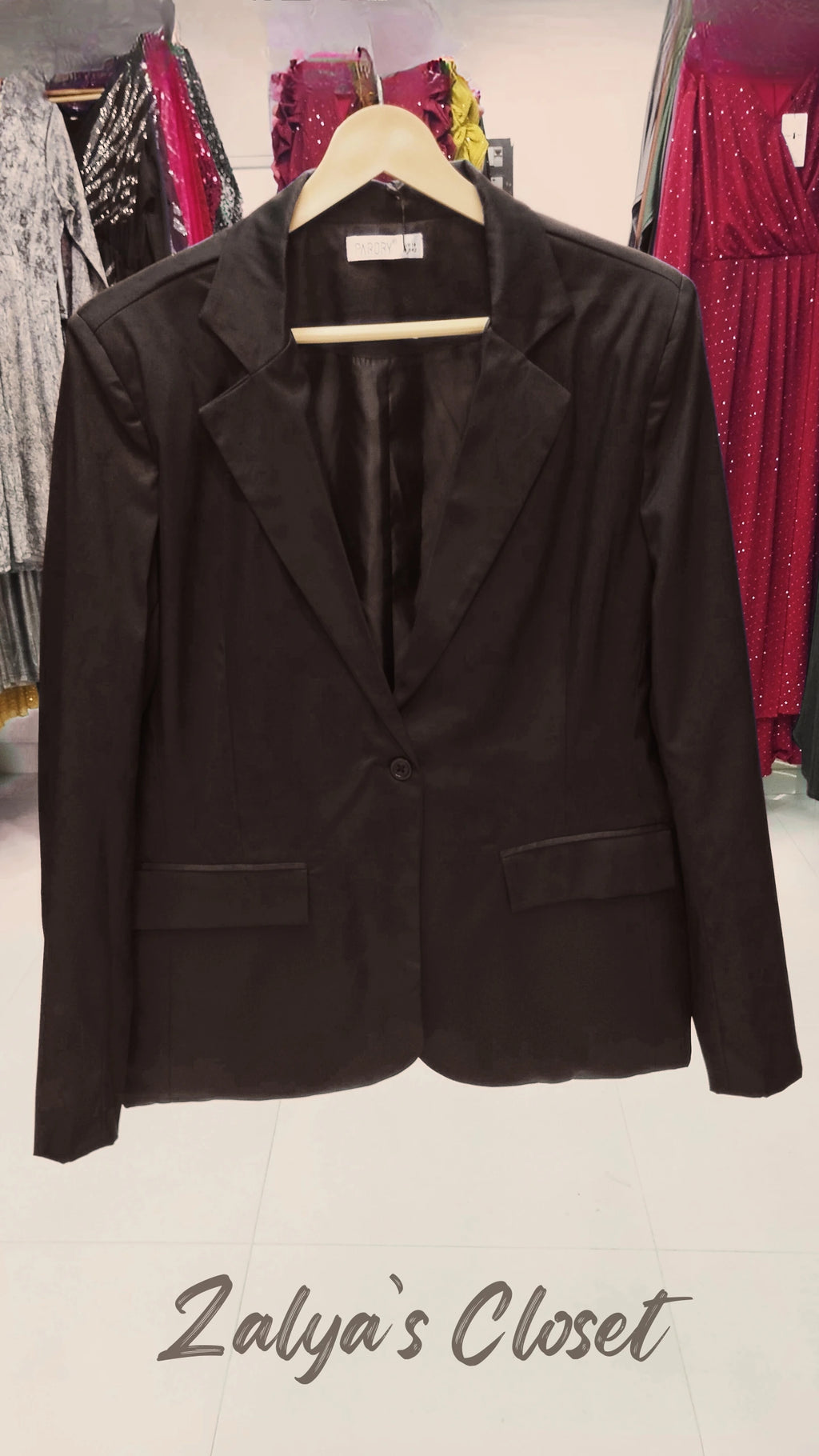 Premium 3pcs Blazer Suit set Black image 4