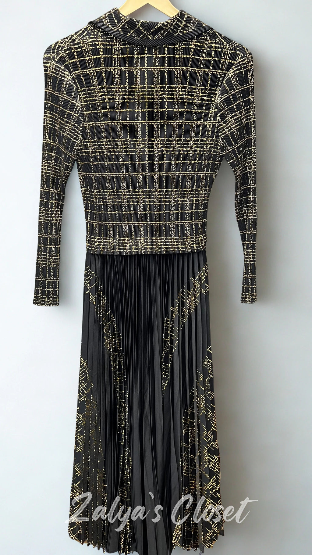 Imported Foil Printed with attached belt Magic Dress image 17