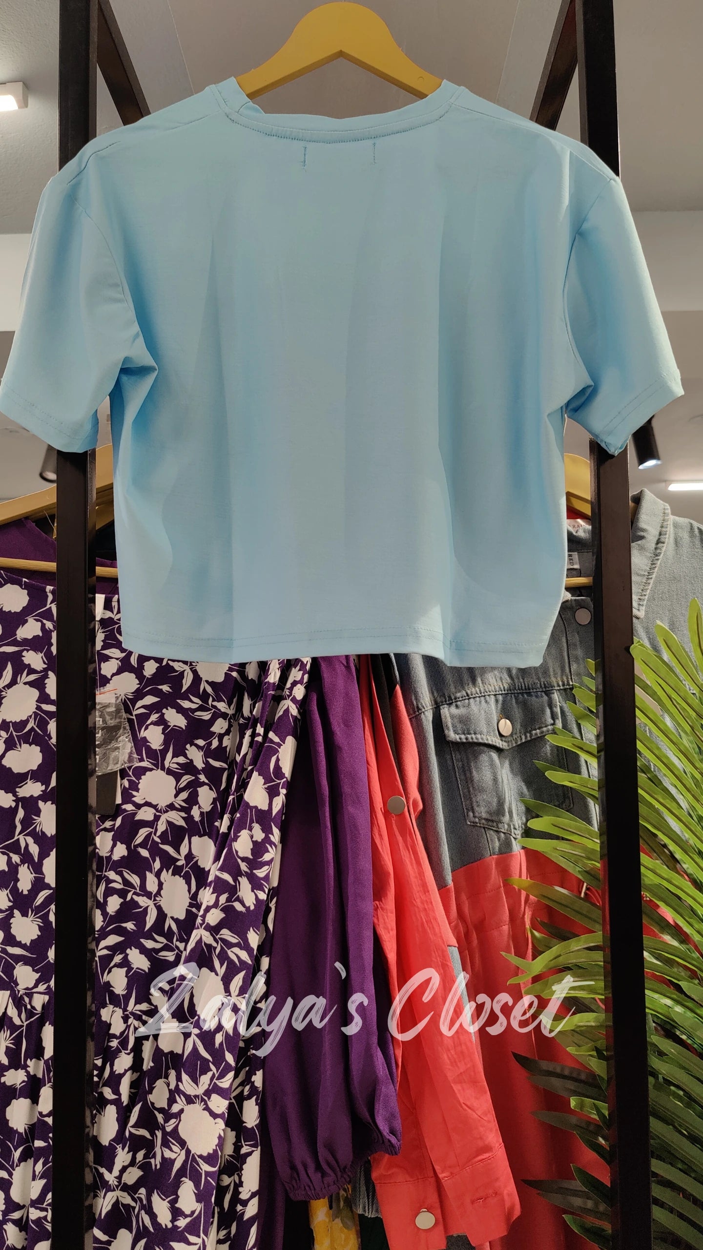 Cropped Cartoon Printed T- shirt image 13