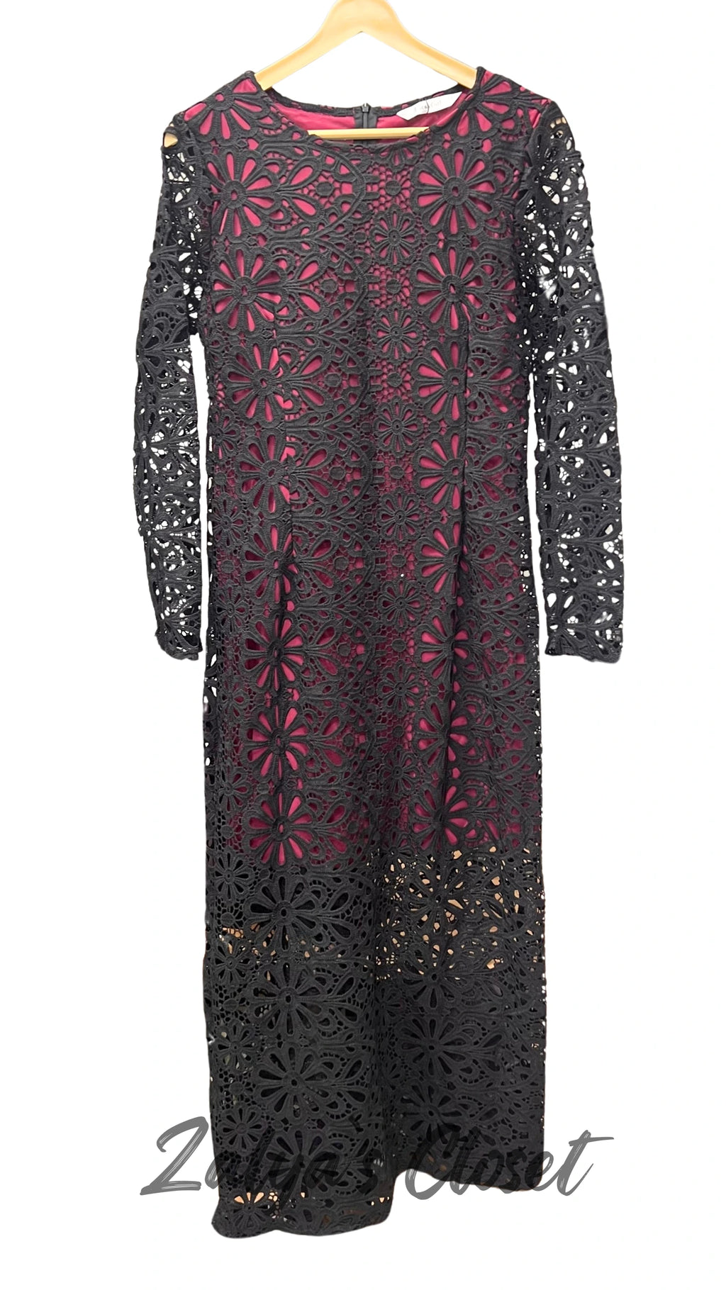 Lace Dress with Contract Lining image 2