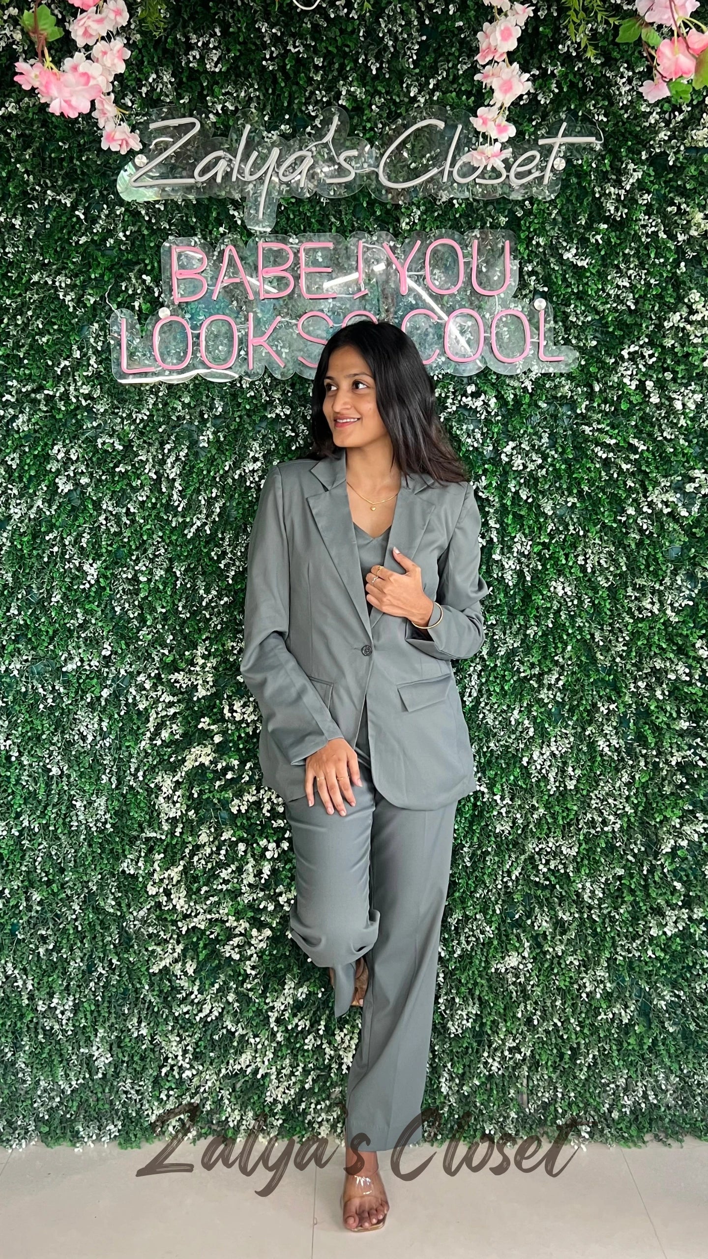 Premium 3pcs Blazer Suit set Green image 8