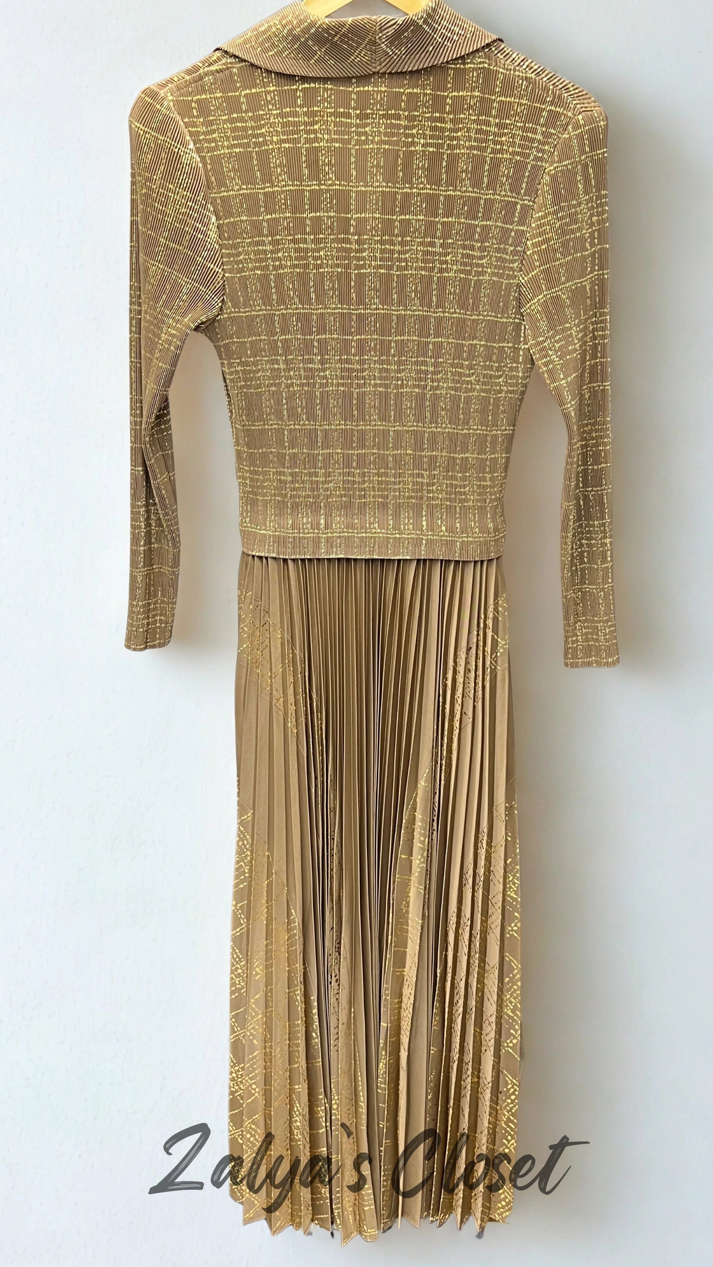 Imported Foil Printed with attached belt Magic Dress image 13