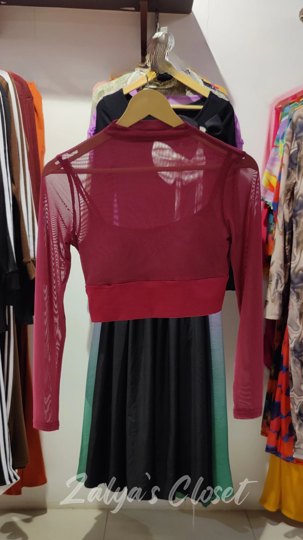 Padded Printed Cropped Tops image 17