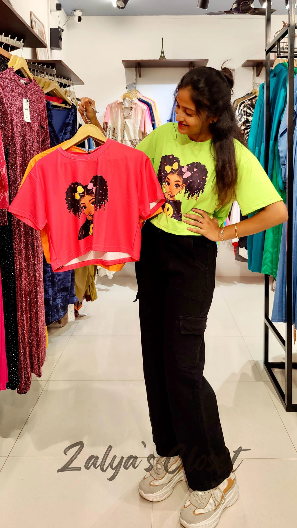 Cropped Cartoon Printed T- shirt - Pink image