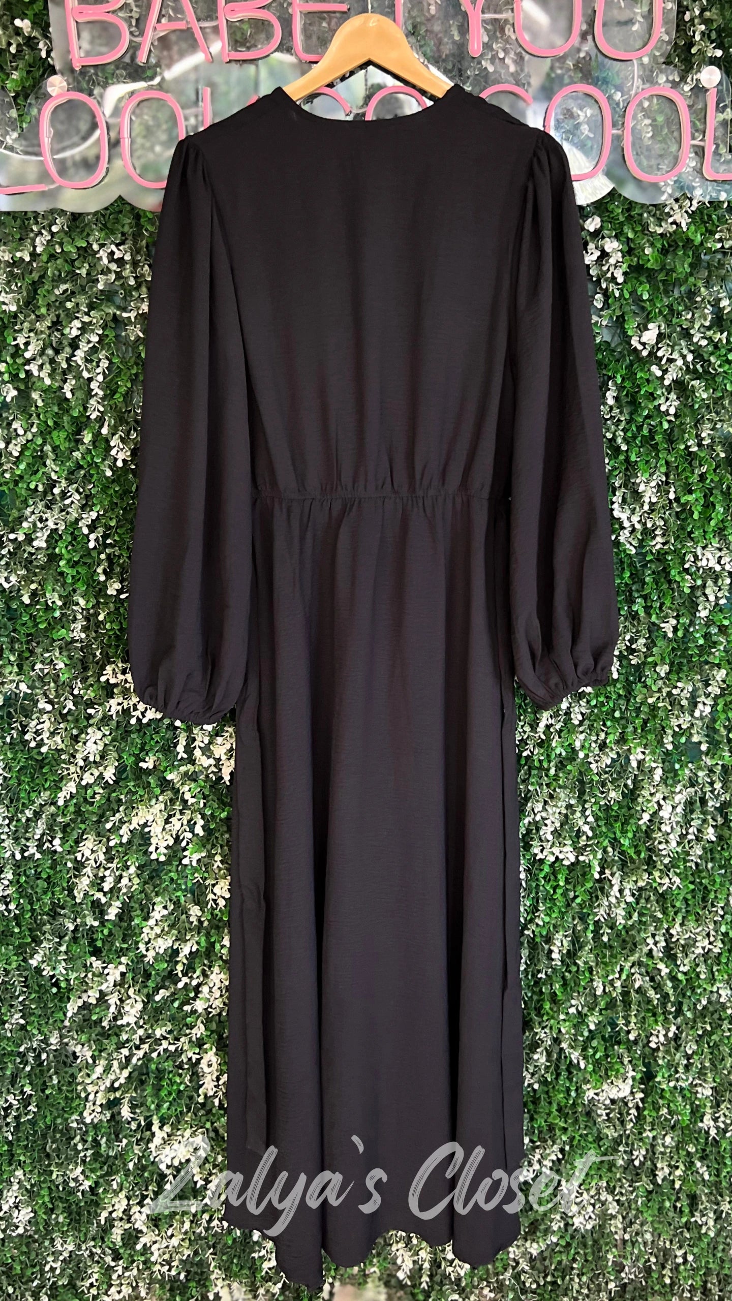 Black Regular Fit Solid Dress