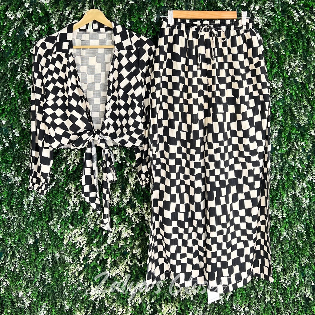 Checked Crop top and Pant Co-ord Set