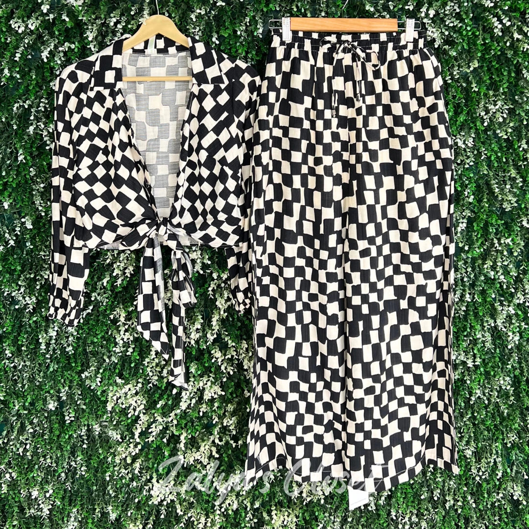 Checked Crop top and Pant Co-ord Set