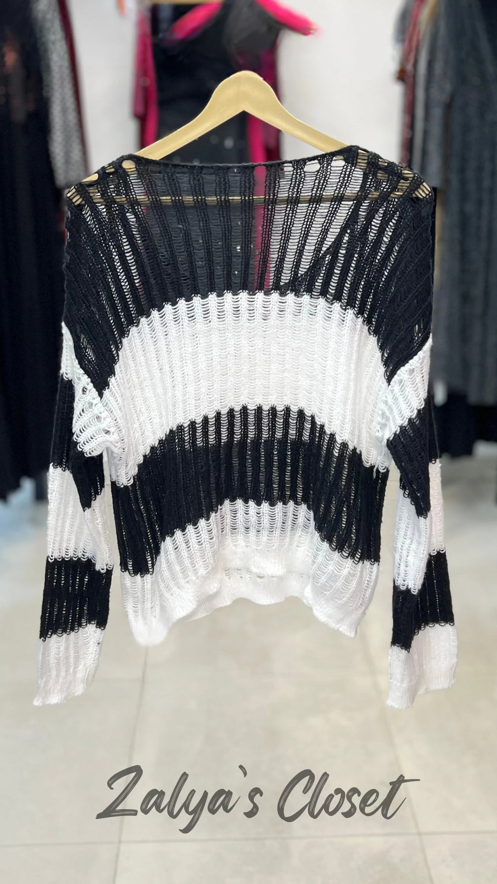 Double shade crochet tops imported