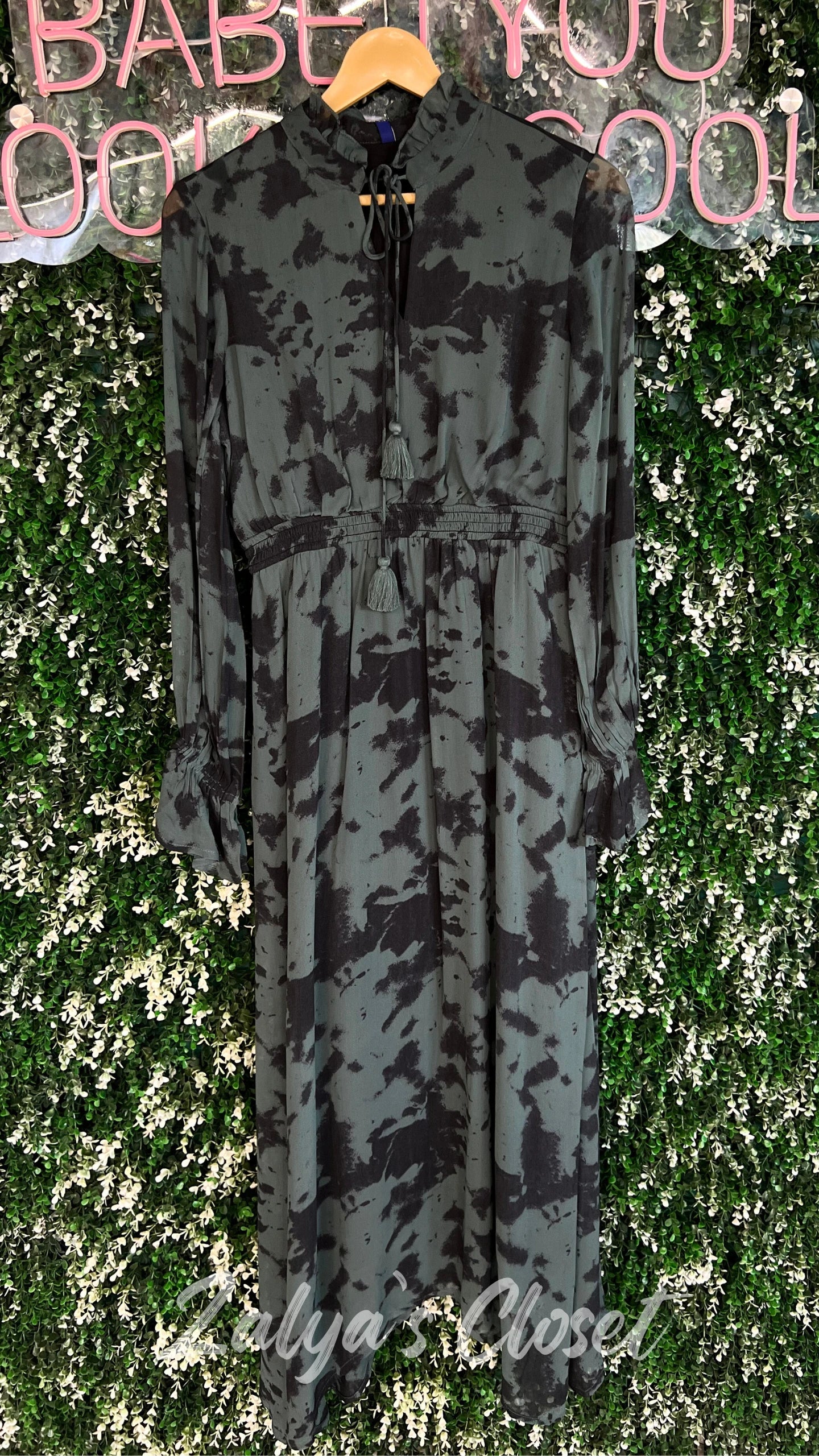 Green Abstract Print Cinched Waist