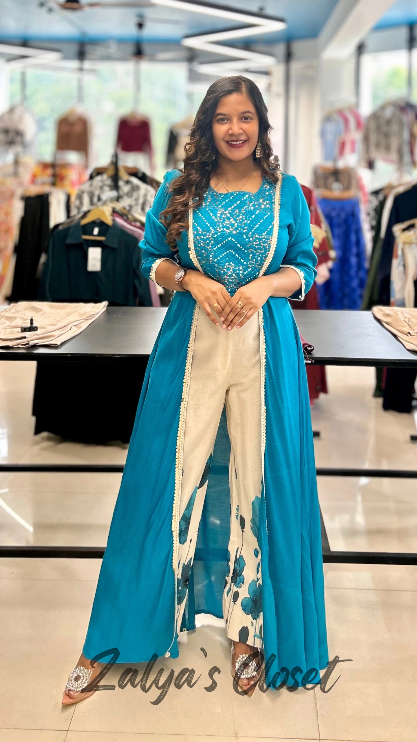 Indo-western 2 pcs Set with Center Slit and Printed Pant