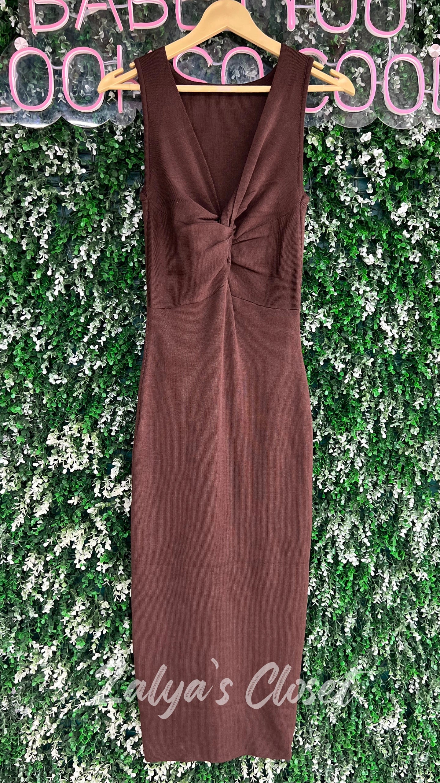 Knotted bodycon dress