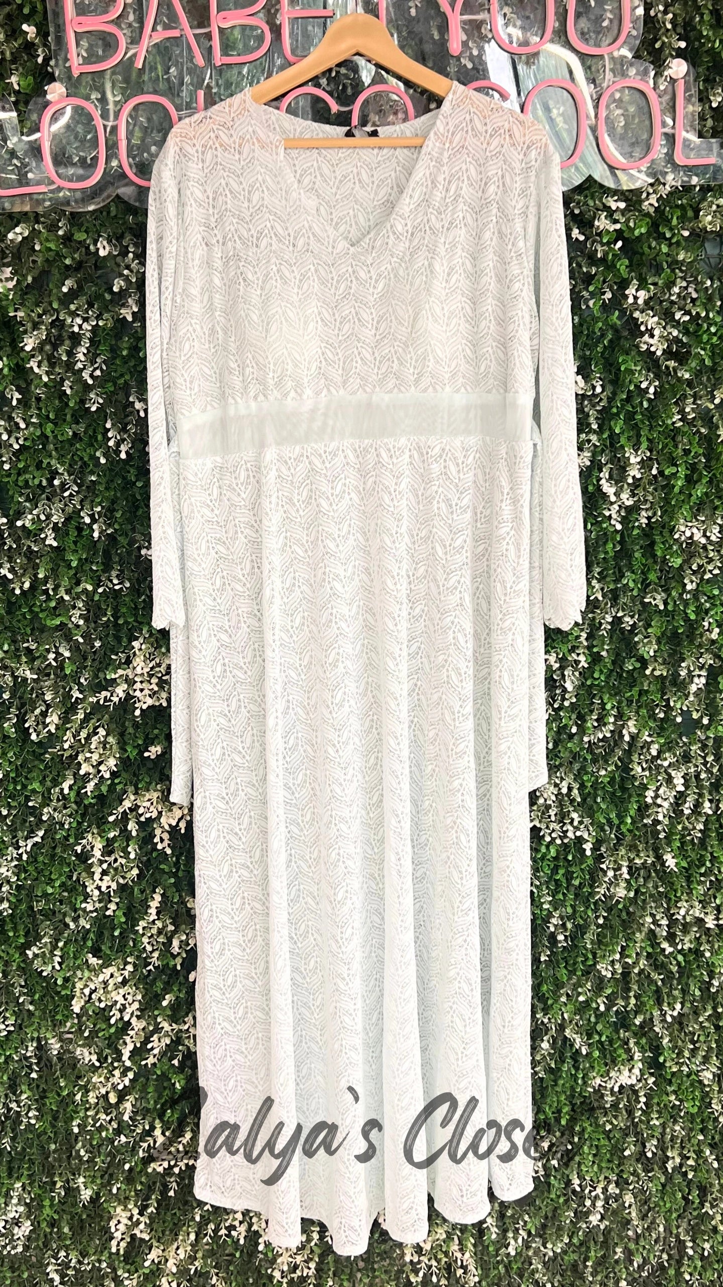 Lace Fabric Long Dress