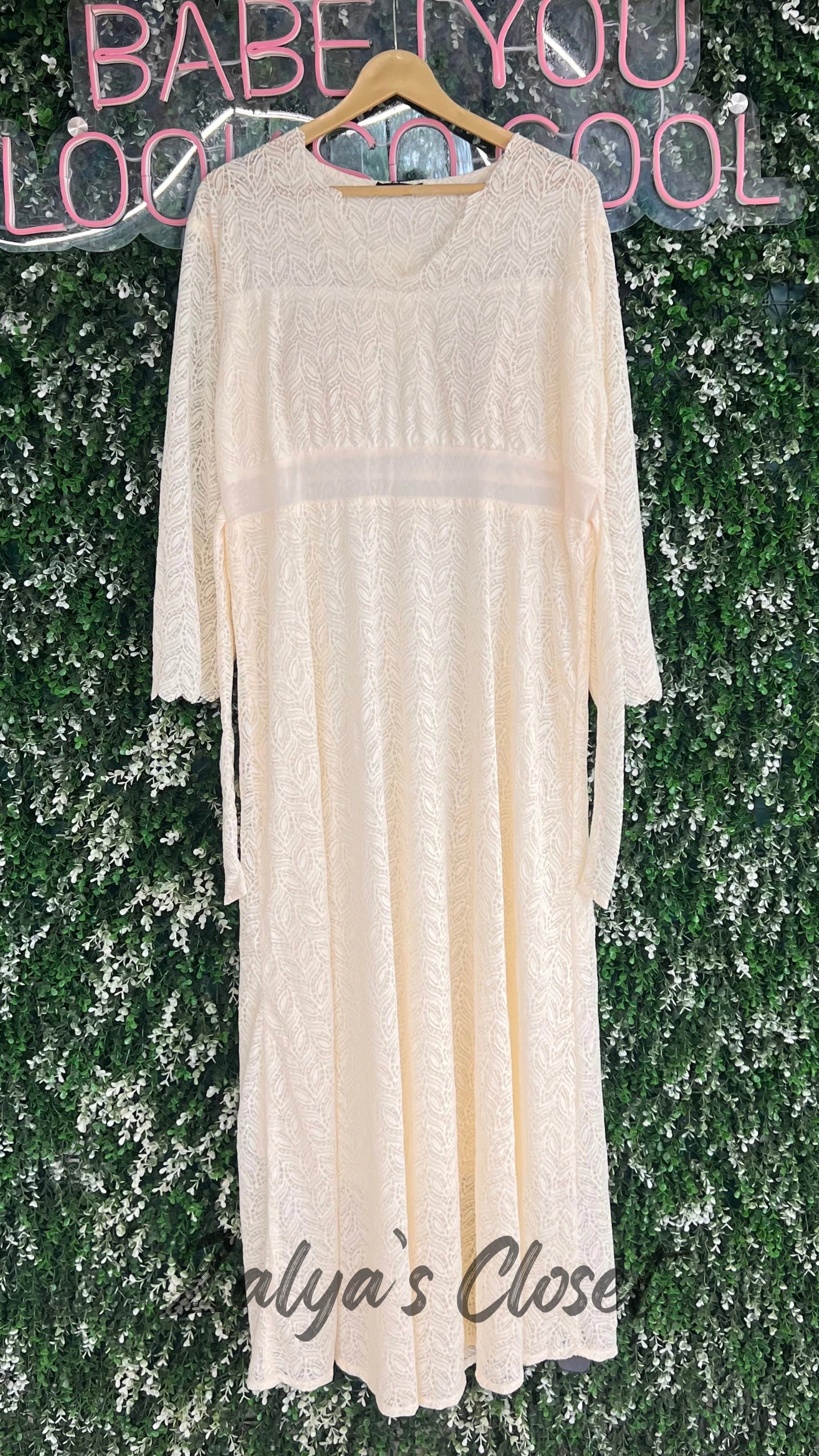 Lace Fabric Long Dress