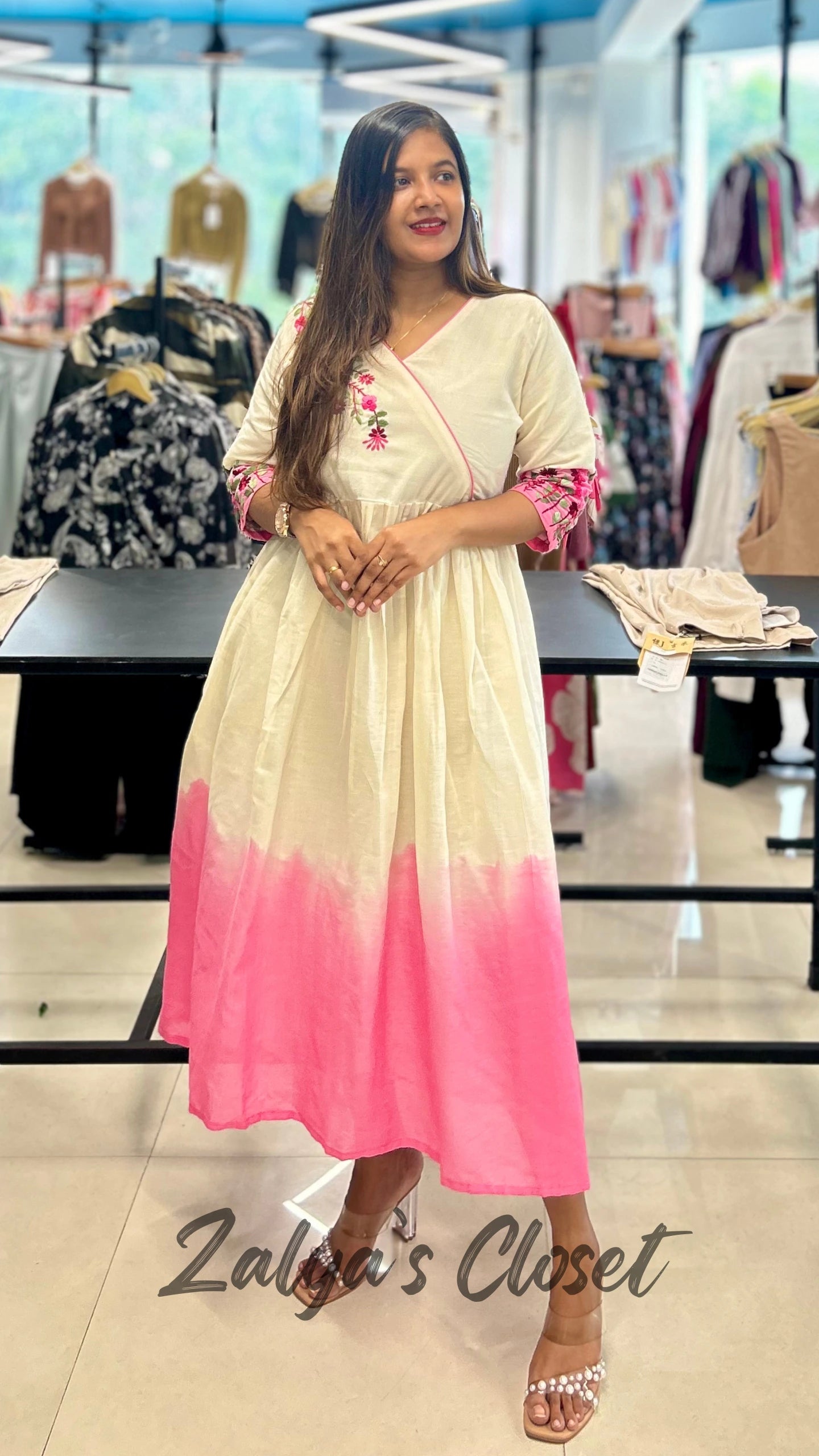 Mul Cotton Ombre Dress With Embroidery Work