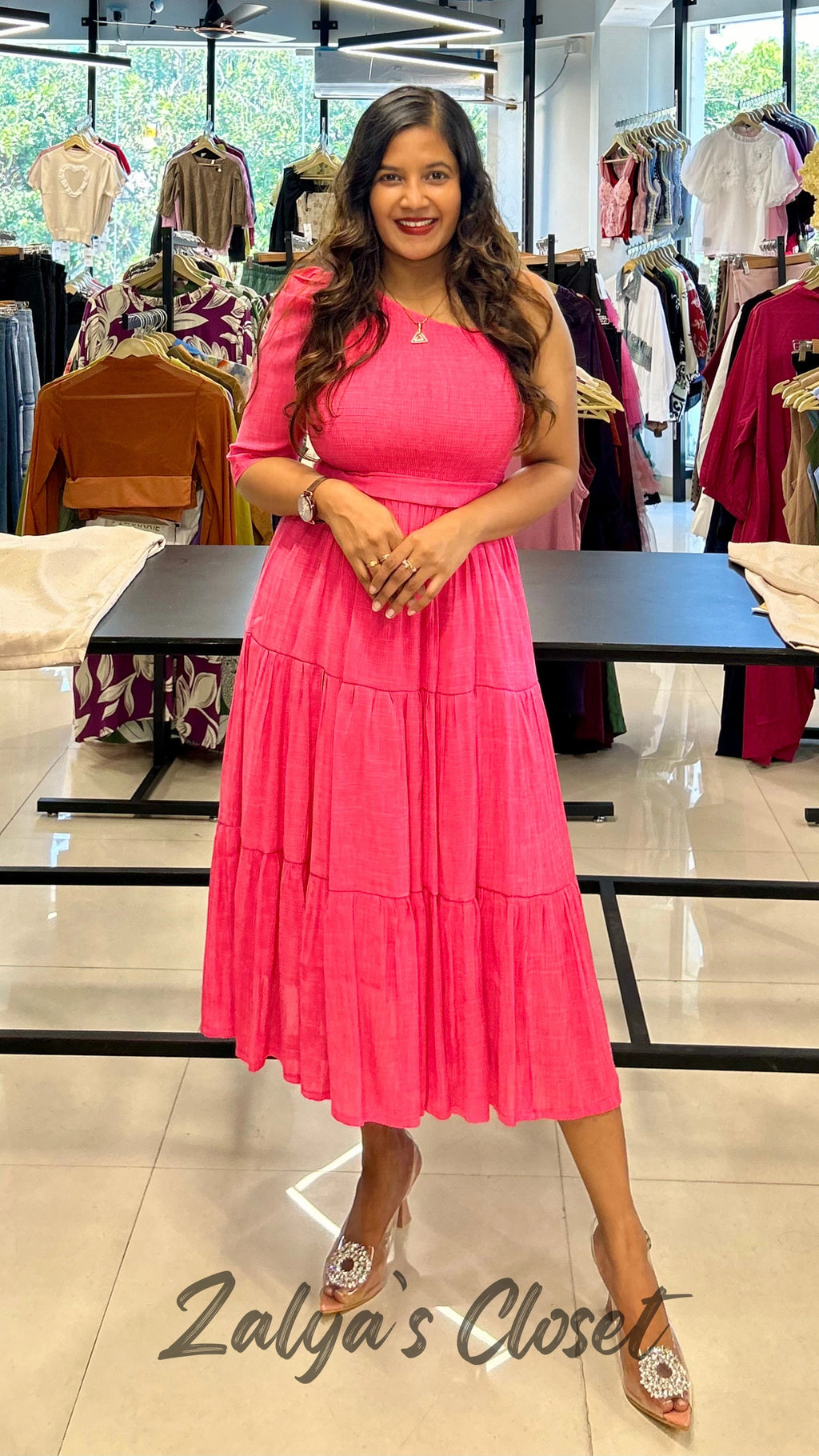 One Side Sleeve Solid Tiered Dress