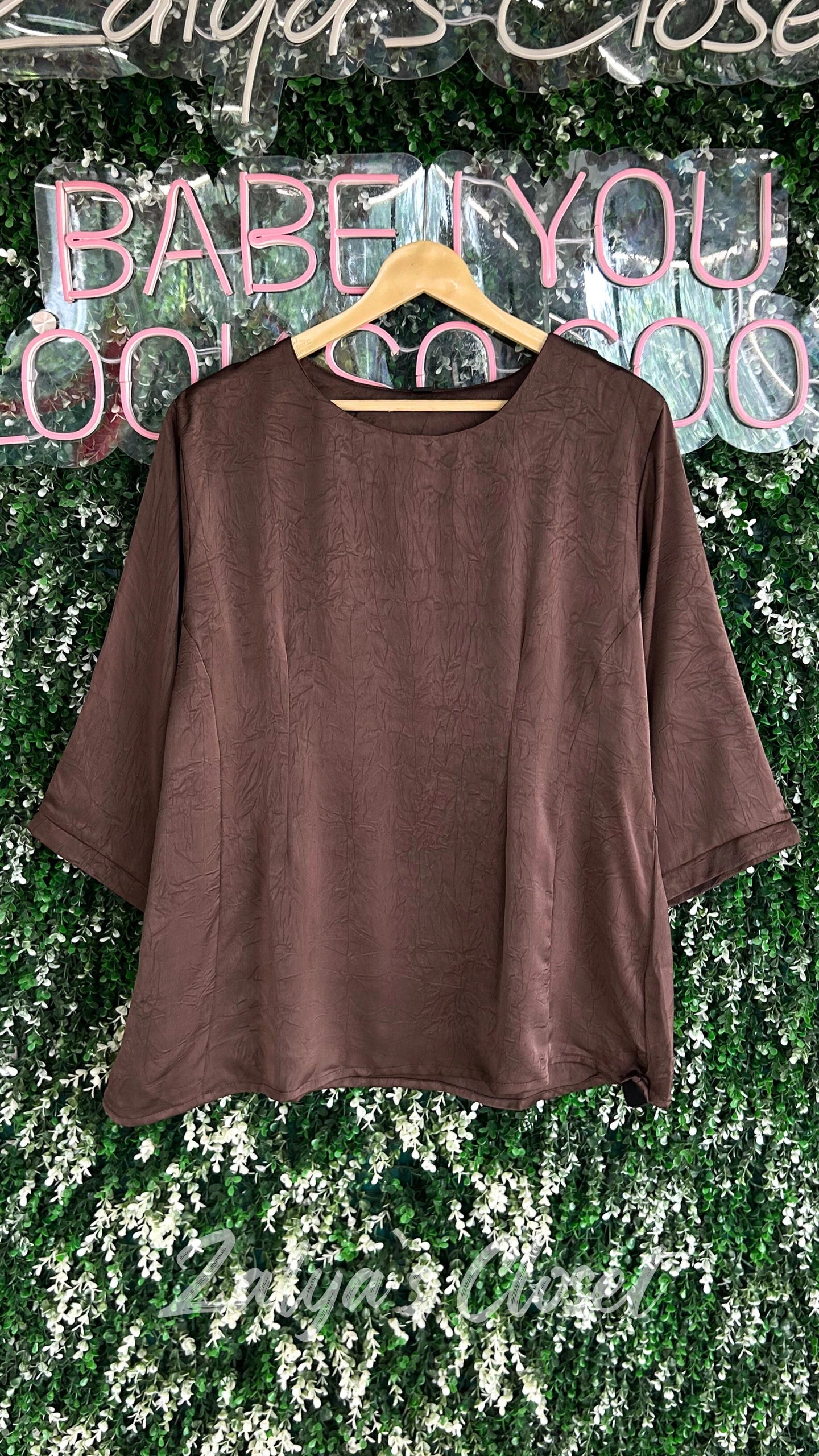 Plus Size Solid Tops with Belt