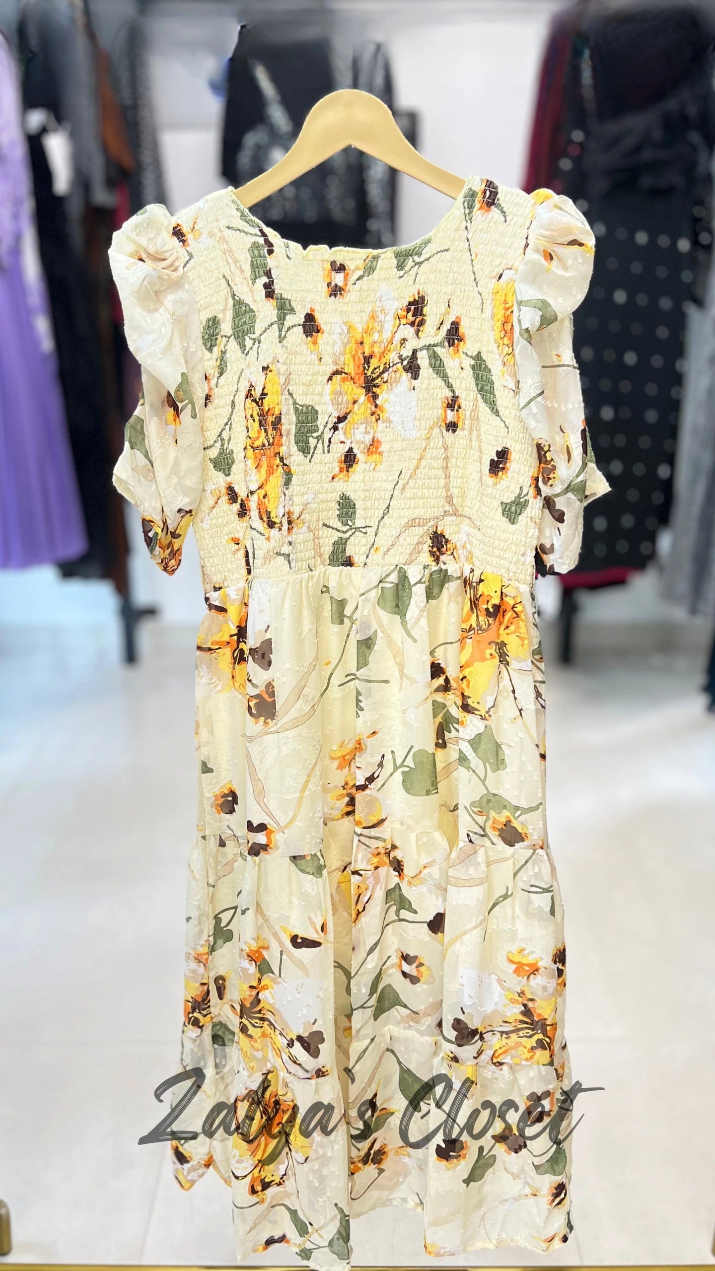 Printed Puff Sleeves Dress With Belt