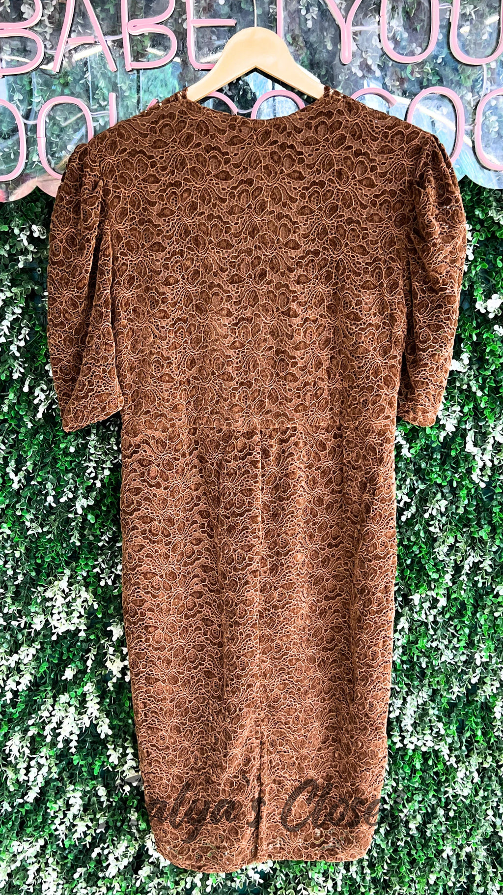 Velvet Knee Length Puff Sleeves Lace Dress