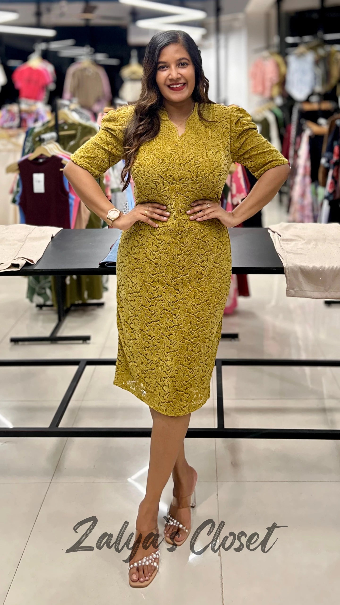 Velvet Knee Length Puff Sleeves Lace Dress