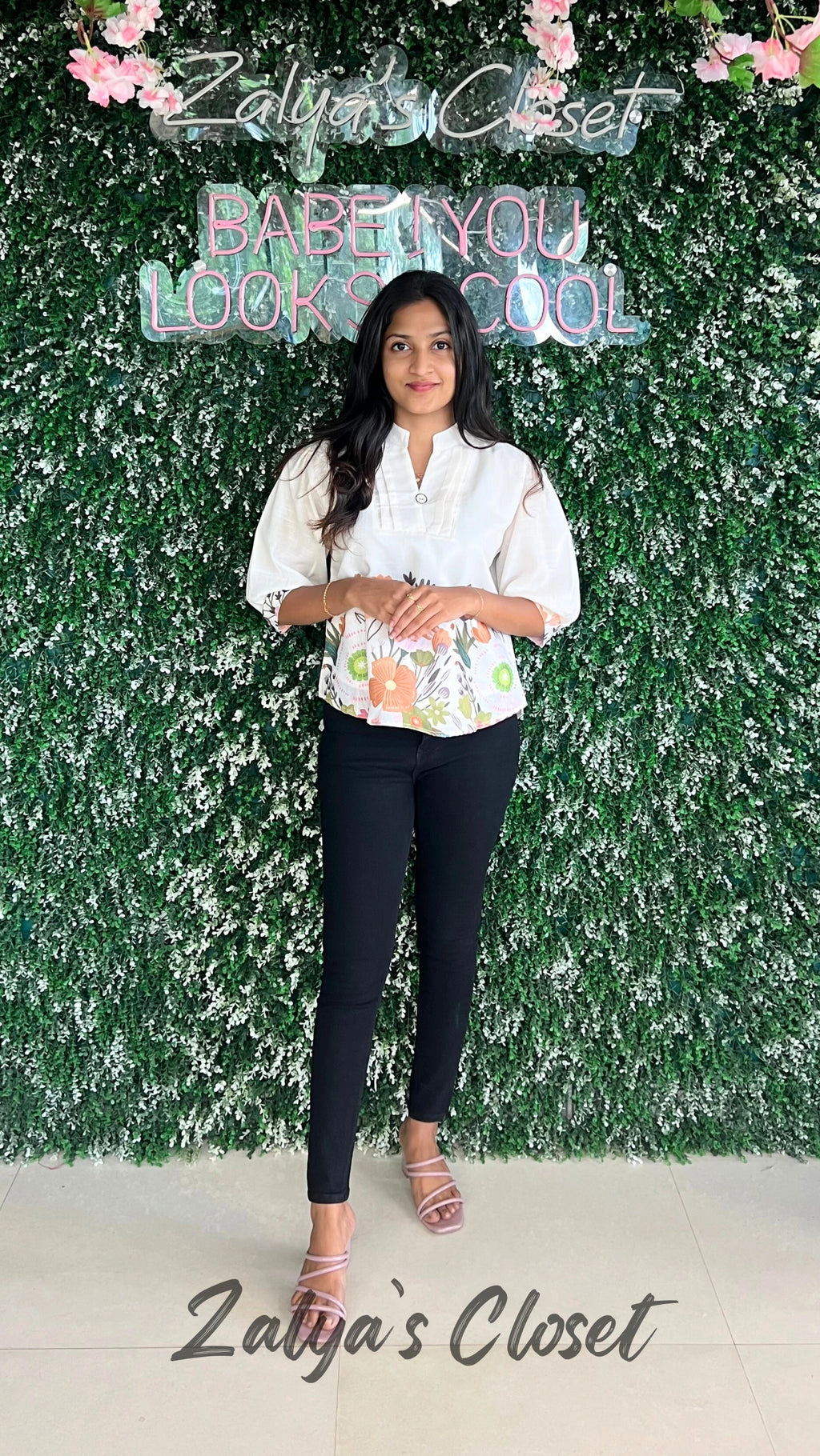 Tops with Bottom Flower Prints - Brown image