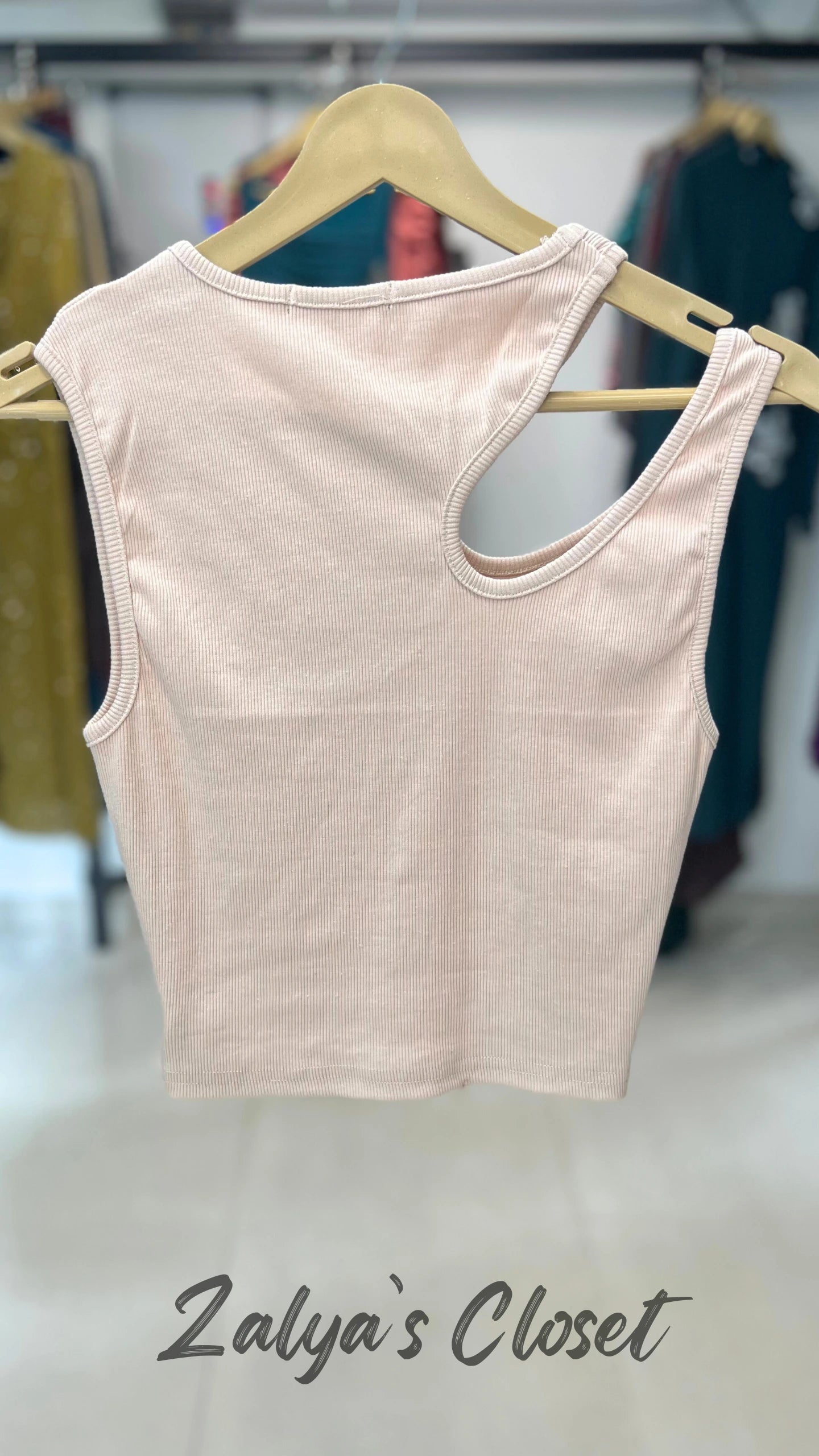 Tank Top with Key Hole image 9